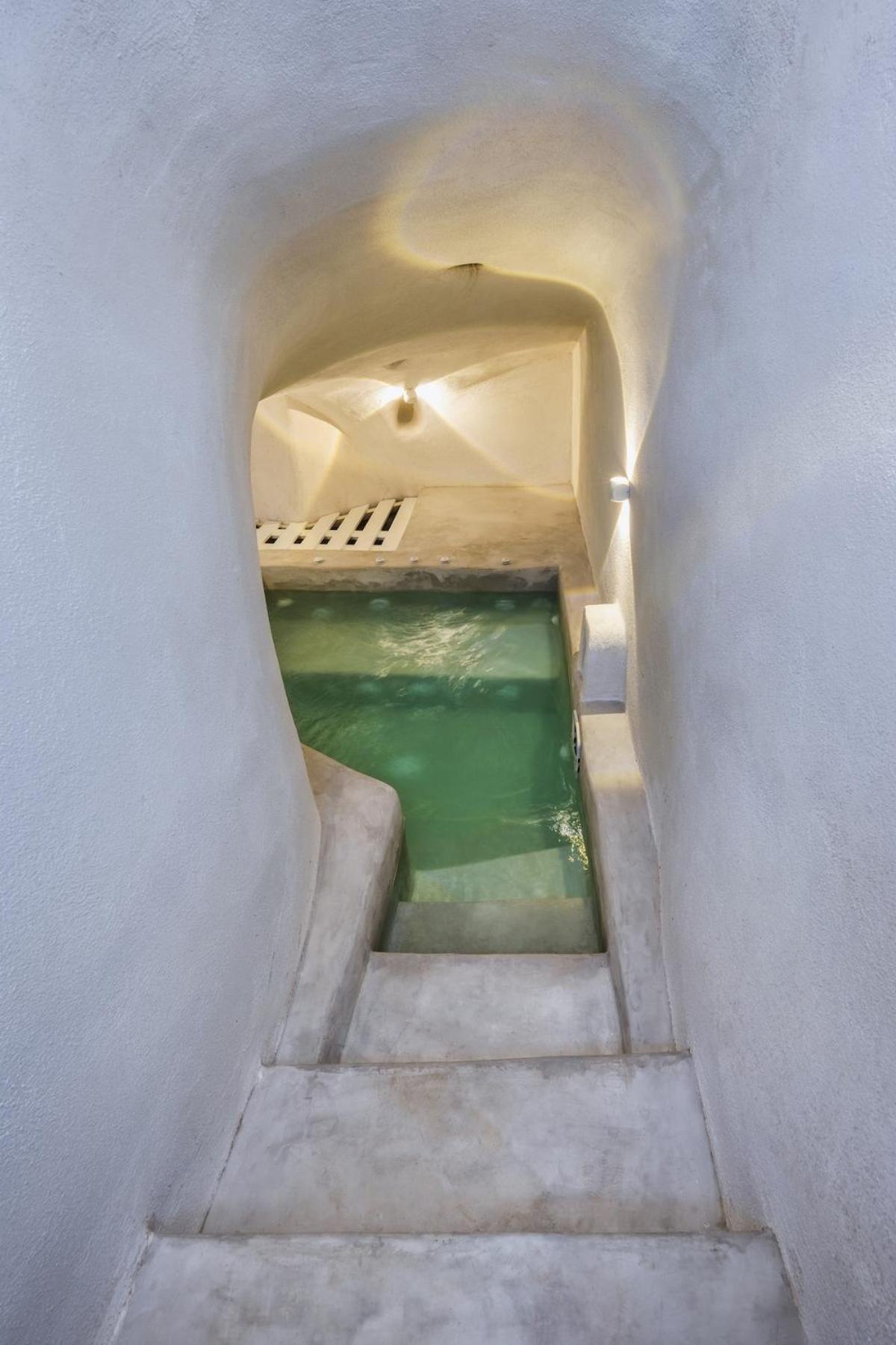 Gilbert'S Cave With Cave Jacuzzi Villa Megalochori  Exteriör bild